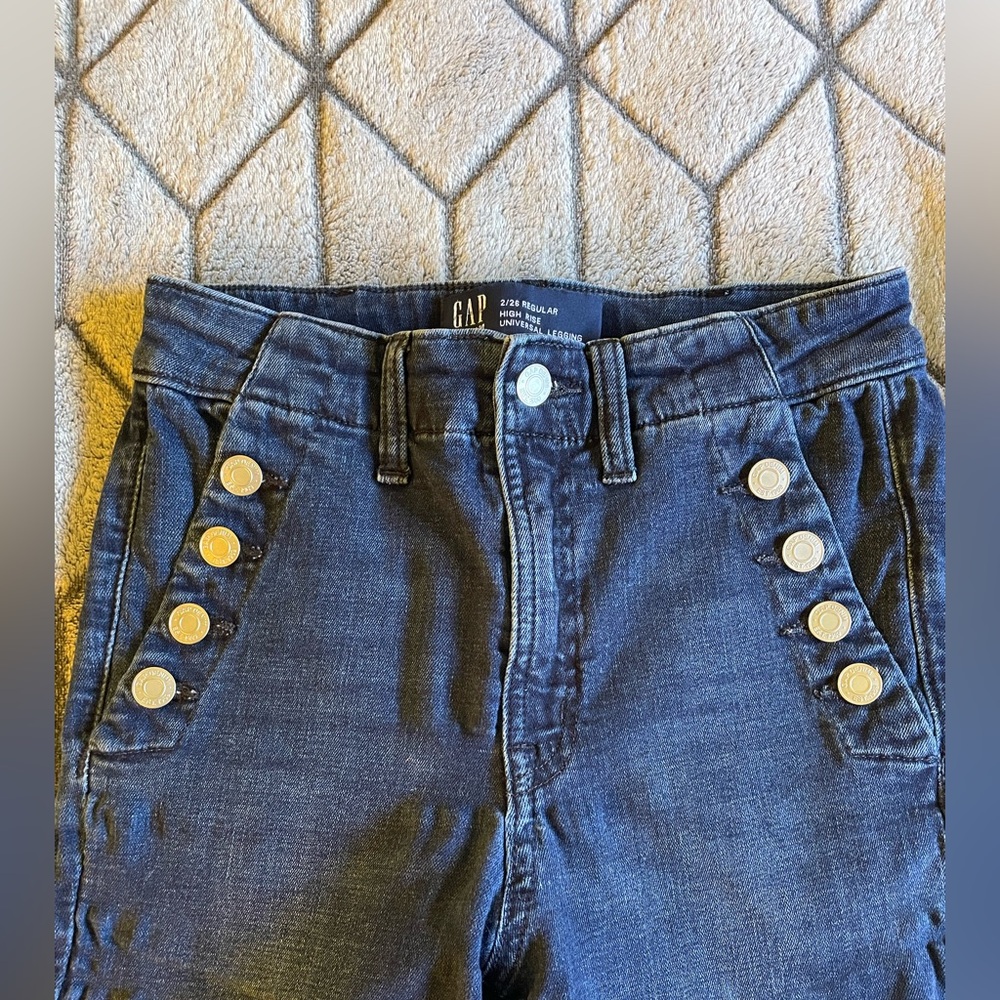 Gap High Rise Universal Denim Legging Size 2/26